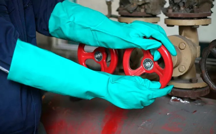Heavy industry green nitrile gloves
