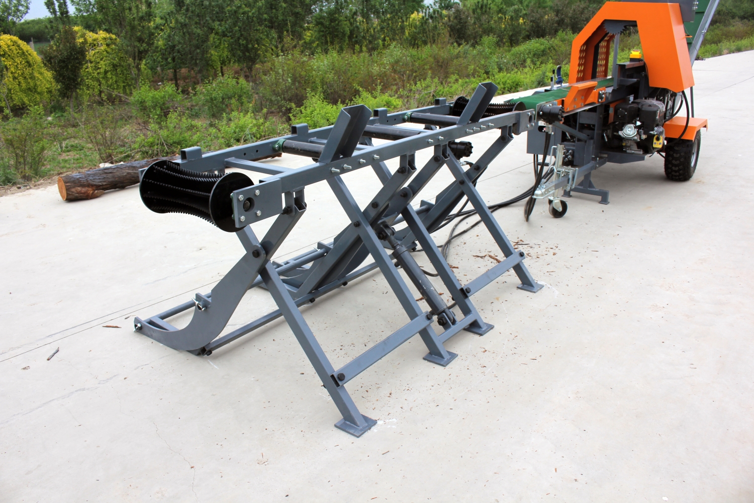 Hydraulic Firewood Processor With Log Lifter And Log Table 300 KG Capacity Model