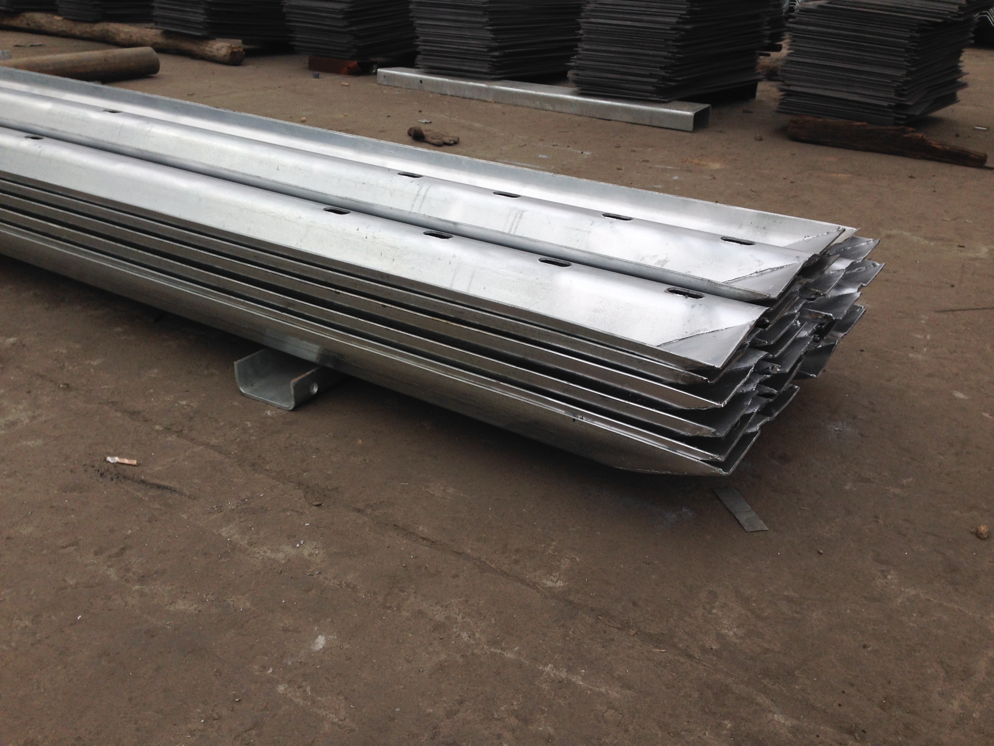 Traffic Road Safety Barrier Highway Guardrail for Traffic Barrier System Steel Barrier