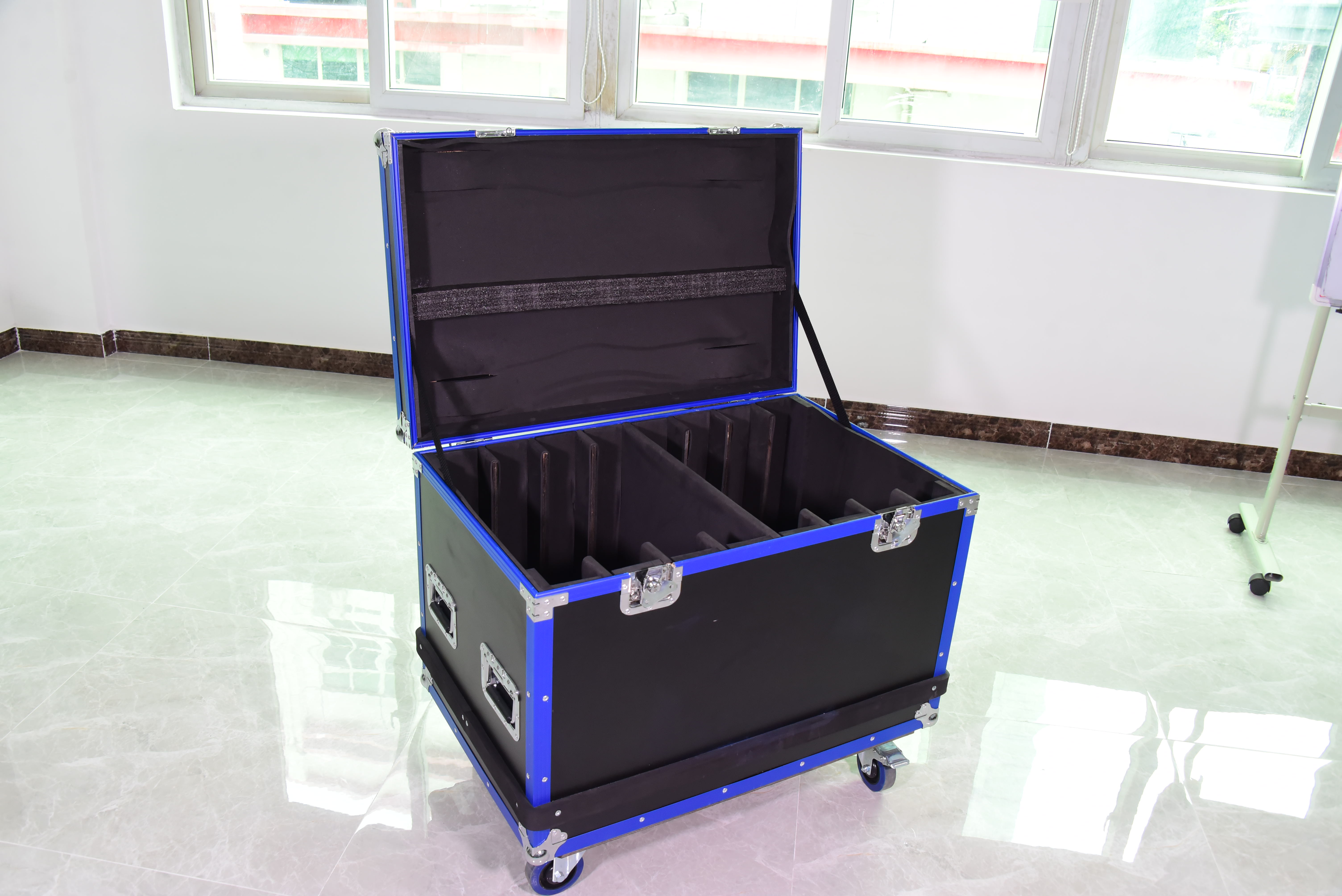 package-img