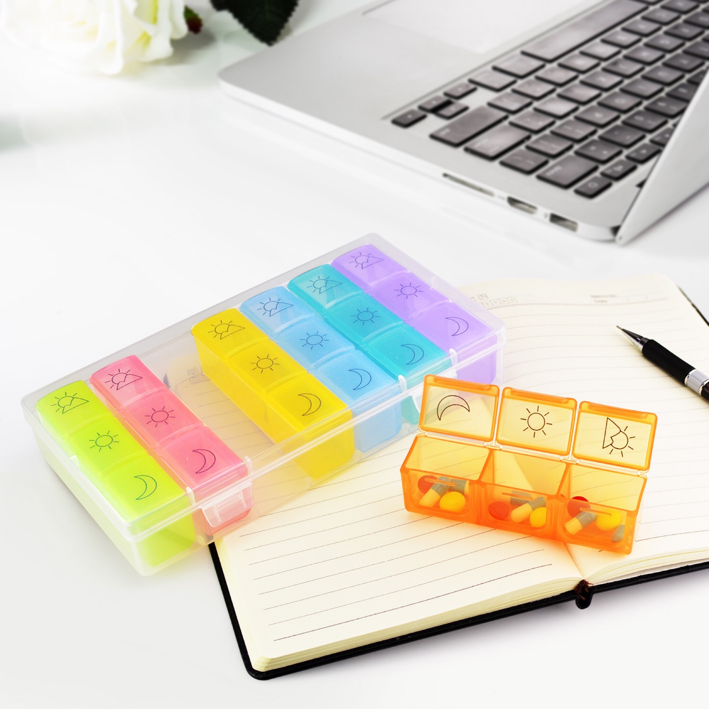 14 Day 2 Week Plastic Pill Dispenser Case For Seniors Colorful 21 Compartments