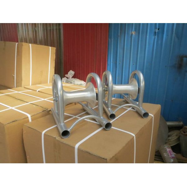 Cable Pulling Equipment Straight Cable Rollers Trench Rollers For Cable Installation