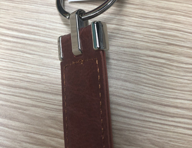 Promotional Custom Leather Keyring Debossing Personalized Logo Zinc Alloy Material
