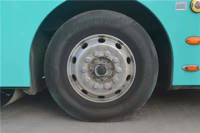 2015 Year 62 Seats Used ZHONGTONG Coach Bus LCK6950HG Used City Bus With Air Conditioner For Commute
