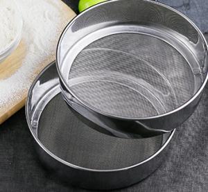 China Stainless Steel Wire Mesh Filter With Mesh Sieves For Cereals Filtration on sale