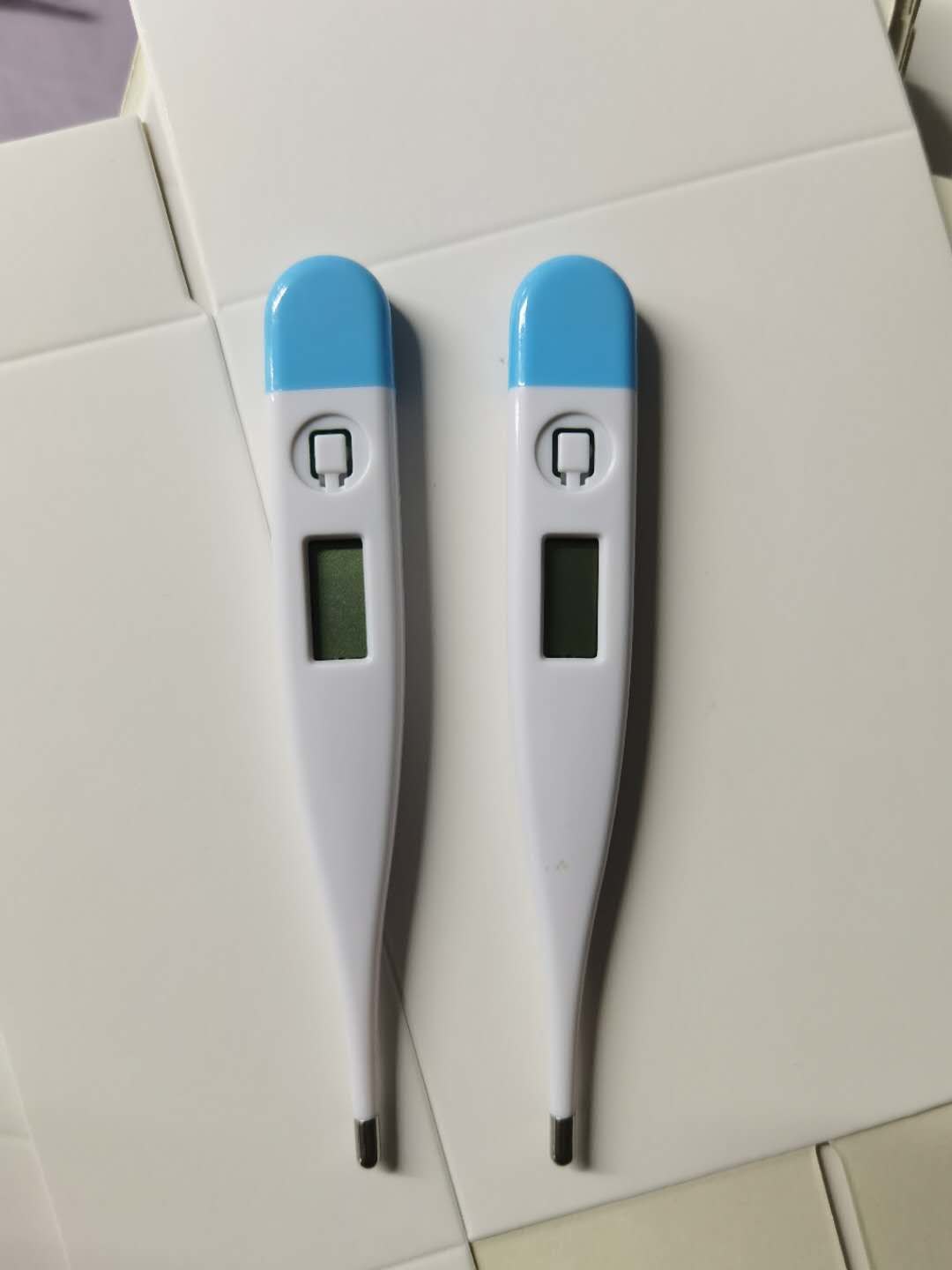 High sensitive Fast read Medical Digital Thermometer with certification