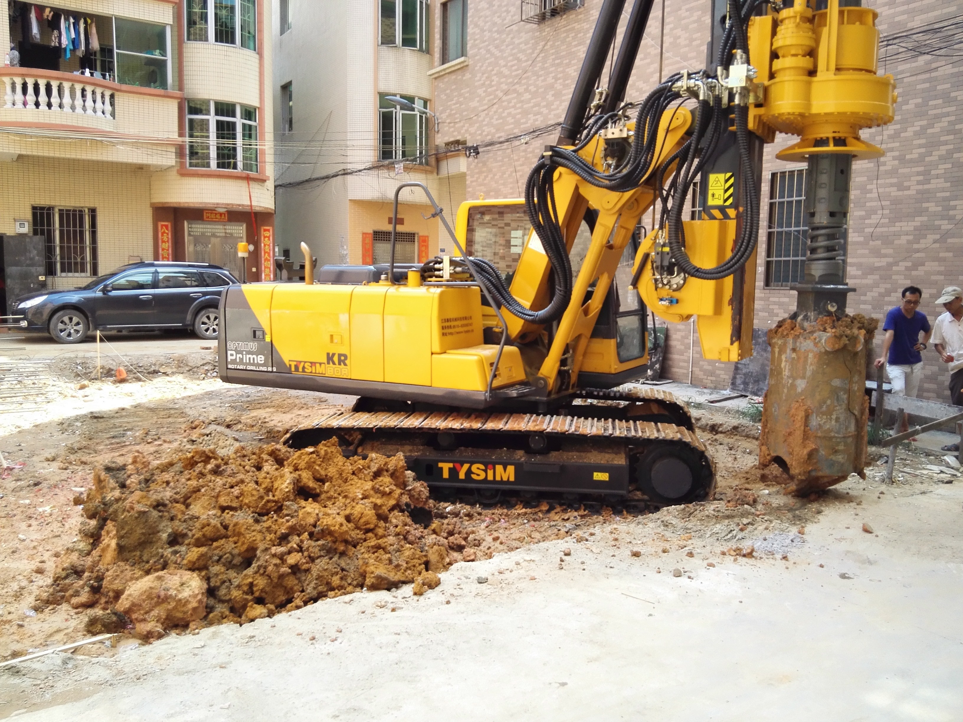 Max. crowd pressure 80 kN.m Crowd Pressure 28m Depth Bored Pile Drilling Machine Max. drilling diameter 1000mm