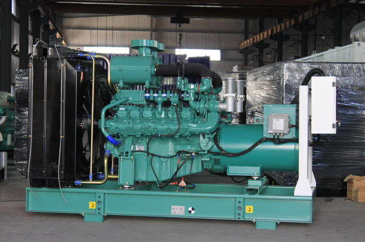 Industrial 300 Kva Portable Natural Gas Generator Set Doosan For Home 600A