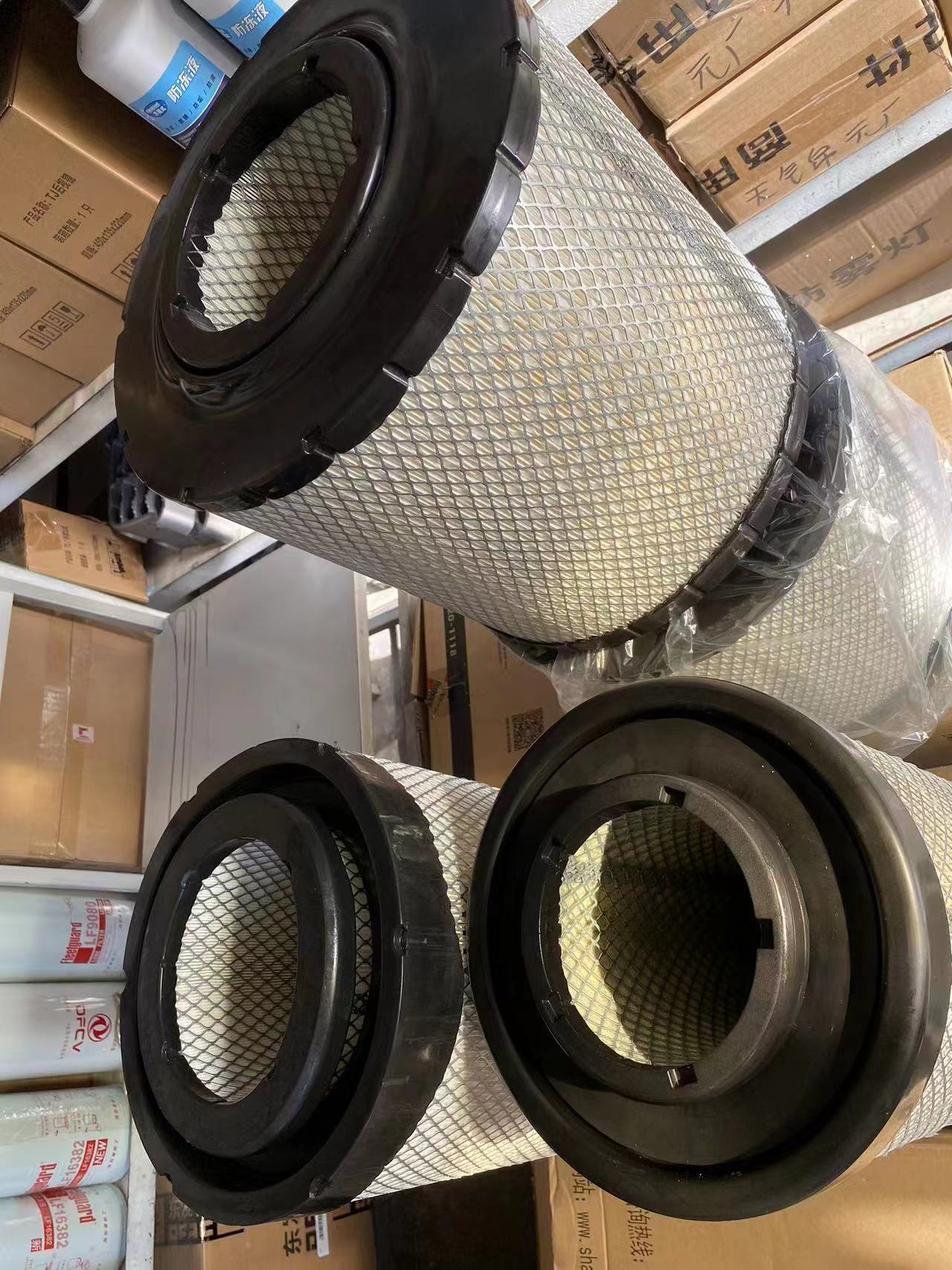 OE NO AA02960 OOJX Heavy Duty Truck Air Filter for Construction Machinery 100% Tested