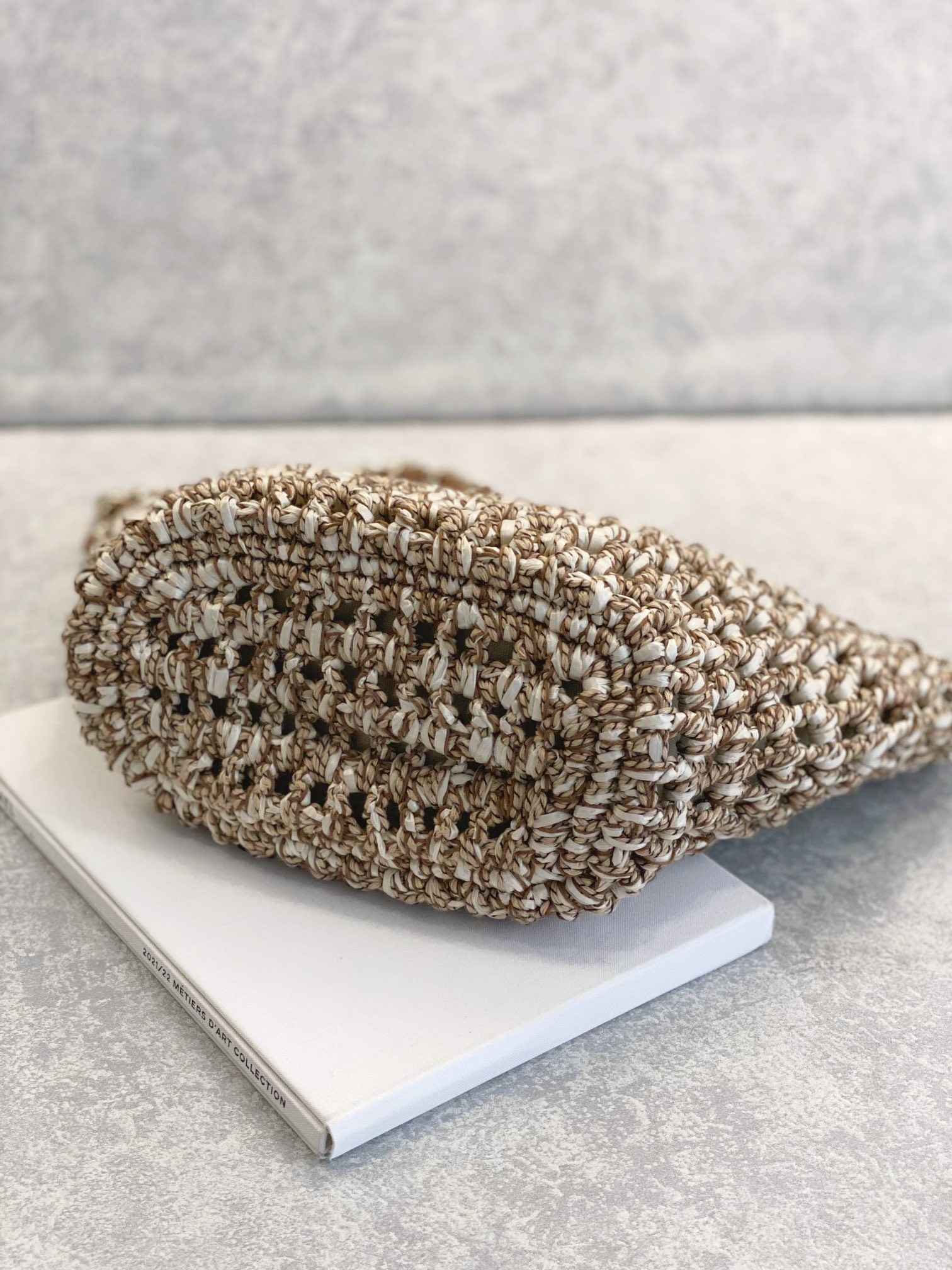 Cusomised Branded Messenger Bag 22P Chanel Straw Raffia Bag PU