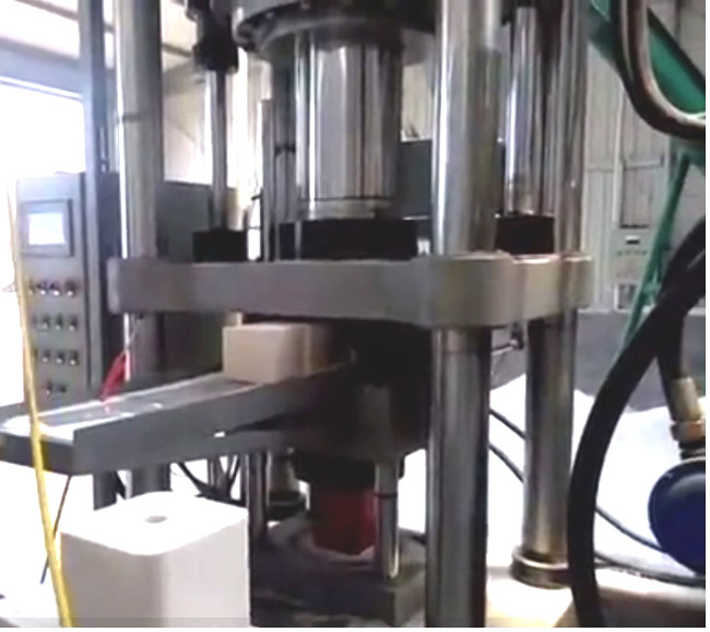 Salt Tablet Press Machine Salt Automatic Block Feed Press Machine Animal Lick Stone Odium Chloride Pressing Machine