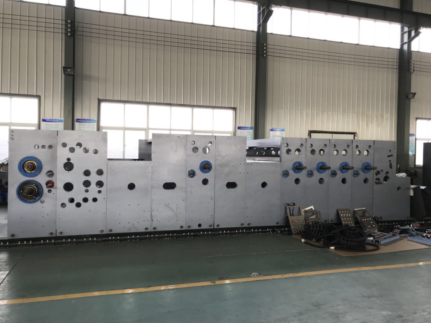 Fully Automatic 4 Color Printer Slotter Diecutter Folder Gluer Inline / Casemaker