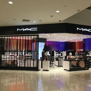 Buy cheap Flexibility Side Folding Security Grilles Door Aluminum / Polycarbonate Material product