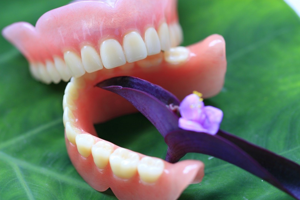 Full Arch Acrylic Partial Denture