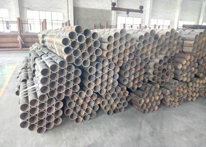 Carbon Steel Pipes BS1387-85 Black Welded X56 X60 X65 X70 X80 OD1/2'-48'