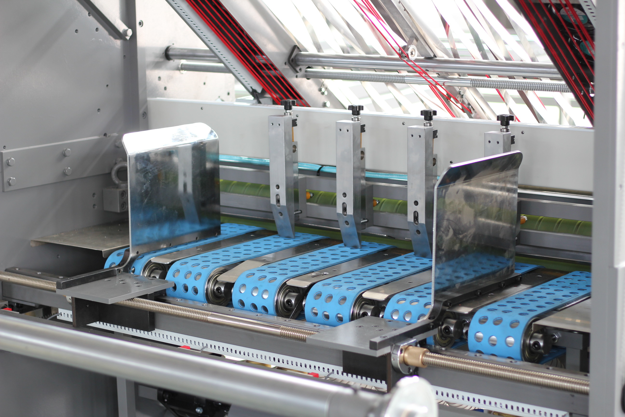 Back Feeder 3 Ply 5 Ply Flute Laminator Machine 150m/Min PLC Control