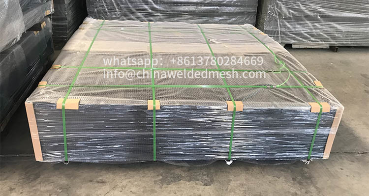 HUILONG PVC Coated Wire Mesh Fence , 2.43m Double Loop Wire Fence
