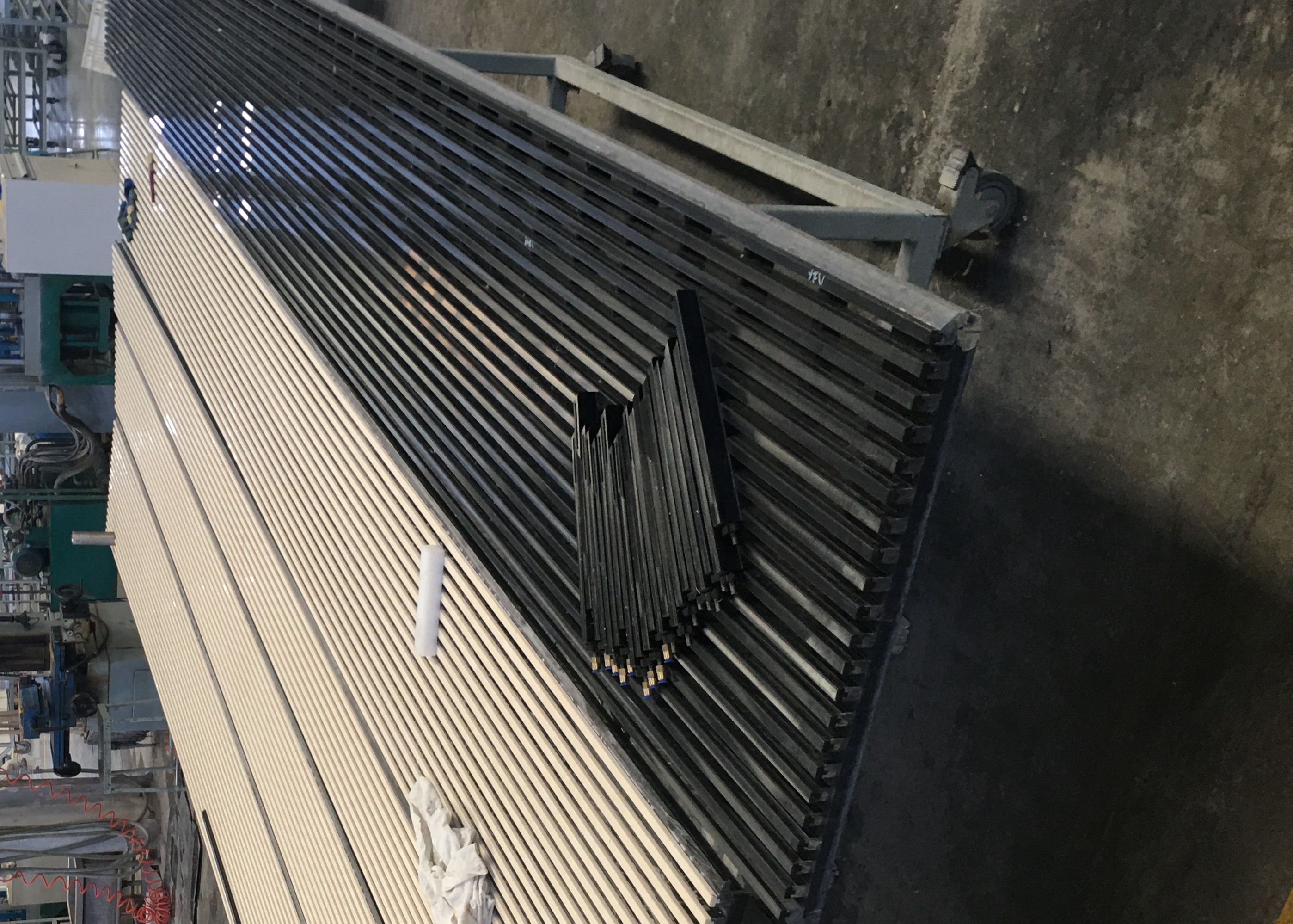 Paper Machine Wire Part Vacuum Dewatering Stainless Steel Body And Ceramic Face Board Suction Box