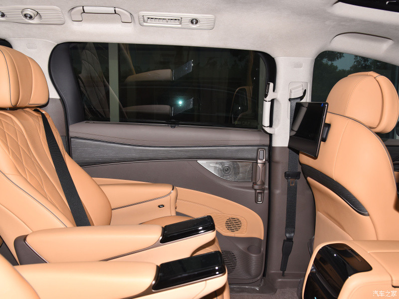 Top EV Cars Denza D9 2022 EV600 Four Wheel Drive Flagship Version Medium Large MPV