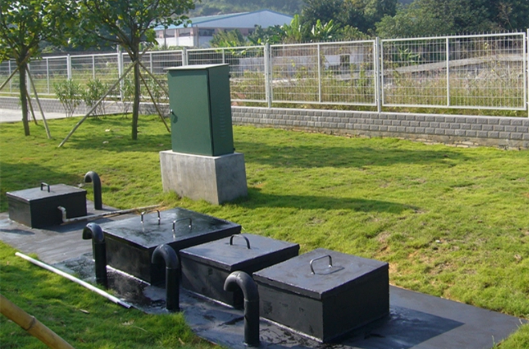 330*180*220cm MBR Nano Filtration Waste Water Treatment Machine With Core Components