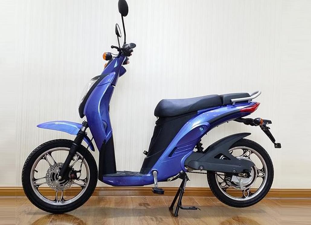 2 Wheels Pedal Assist Electric Bike , Electric Motor Assisted Bicycle 32m/h