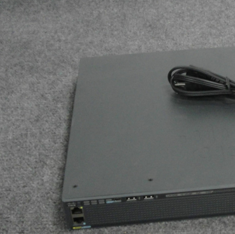 1000Mbps 24 Port Poe Switch WS-C2960X-24PS-L Switch And Original Used With Stock Availability