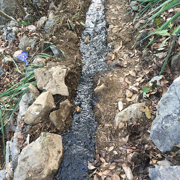 Resistance Reducing Ground Enhancement Material Electrode Barrier Reducing Age