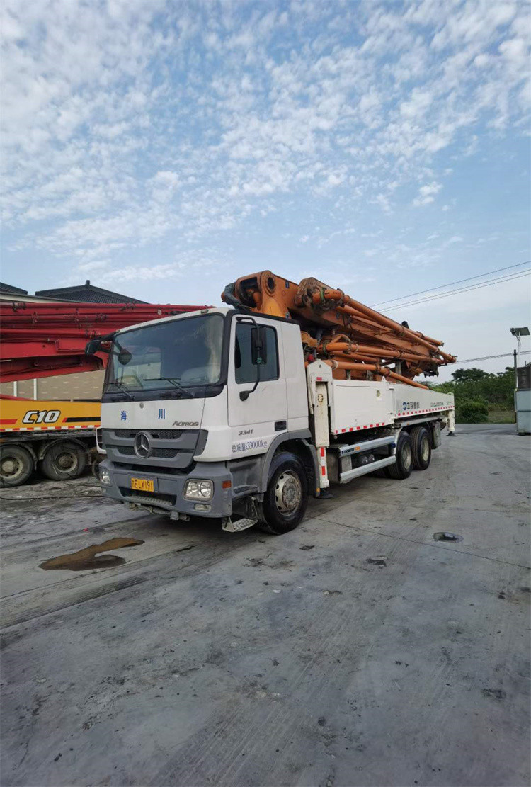 Used Zoomlion Putzmeister P30 Concrete Pump 38.8T 52m 47m