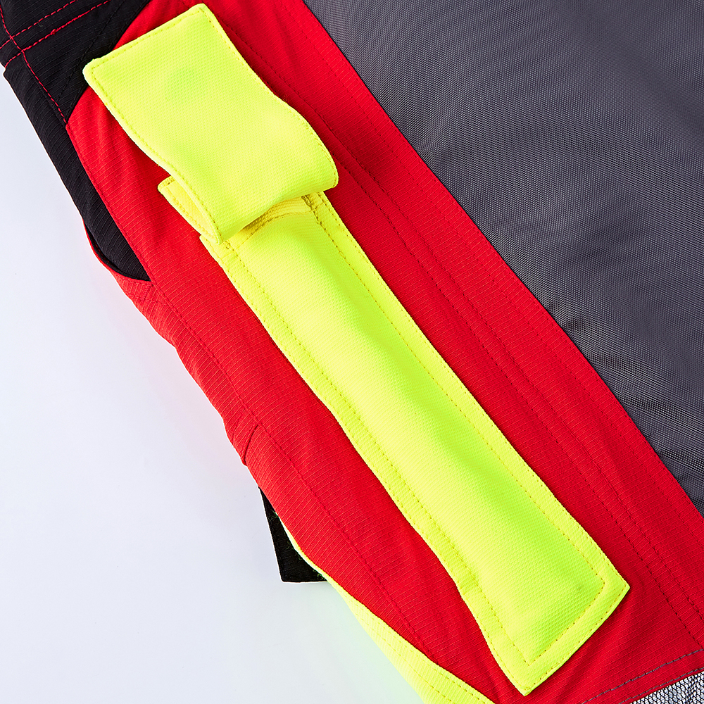 Multi Layer Nylon Fabric Chainsaw Protective Clothing Breathable , Chainsaw Jacket , Cut Protection Chainsaw Chaps