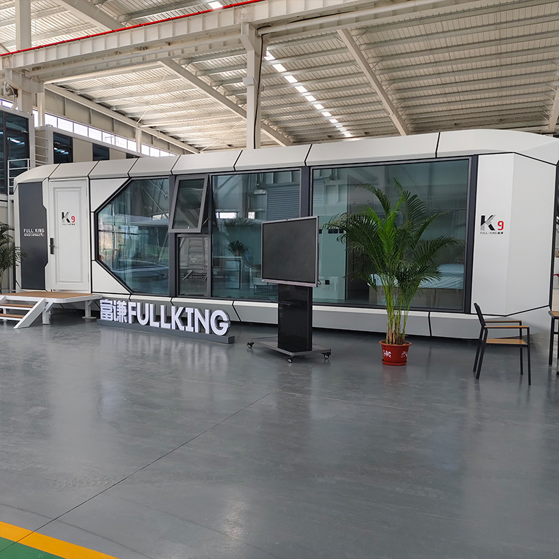 Intelligent System Space Capsule Room With Balcony Luxury Design Prefabricated Apple Cabin House