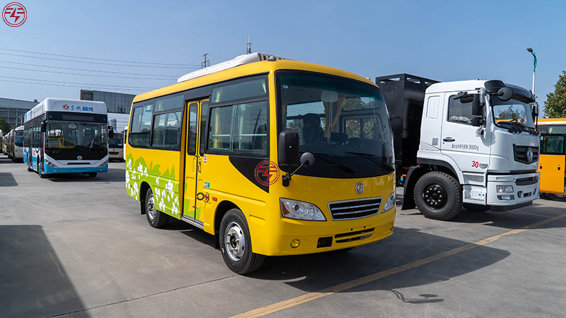26-50seat Luxury Coach Buses With ABS for Inter City Transportation 73kw Engine Power