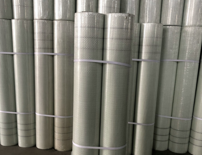 White Fiberglass Woven Mesh Screen Metal Plaster Net For Wall Reinforced
