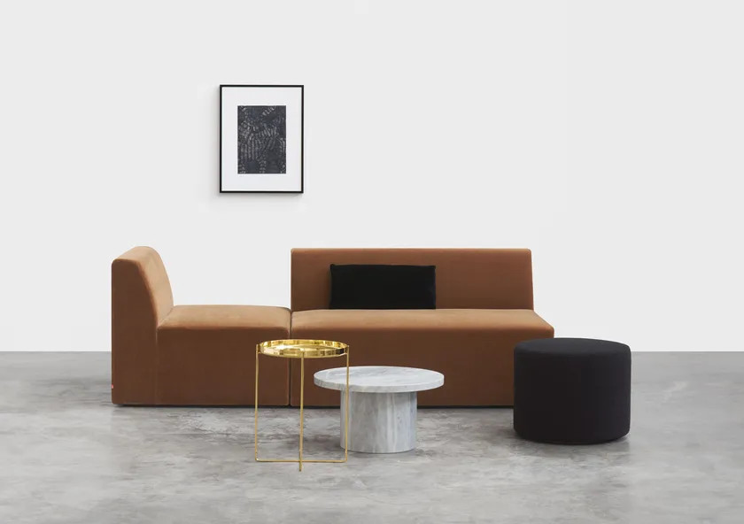 Multi Purpose Round Marble Coffee Side Table For Versatile Home Office