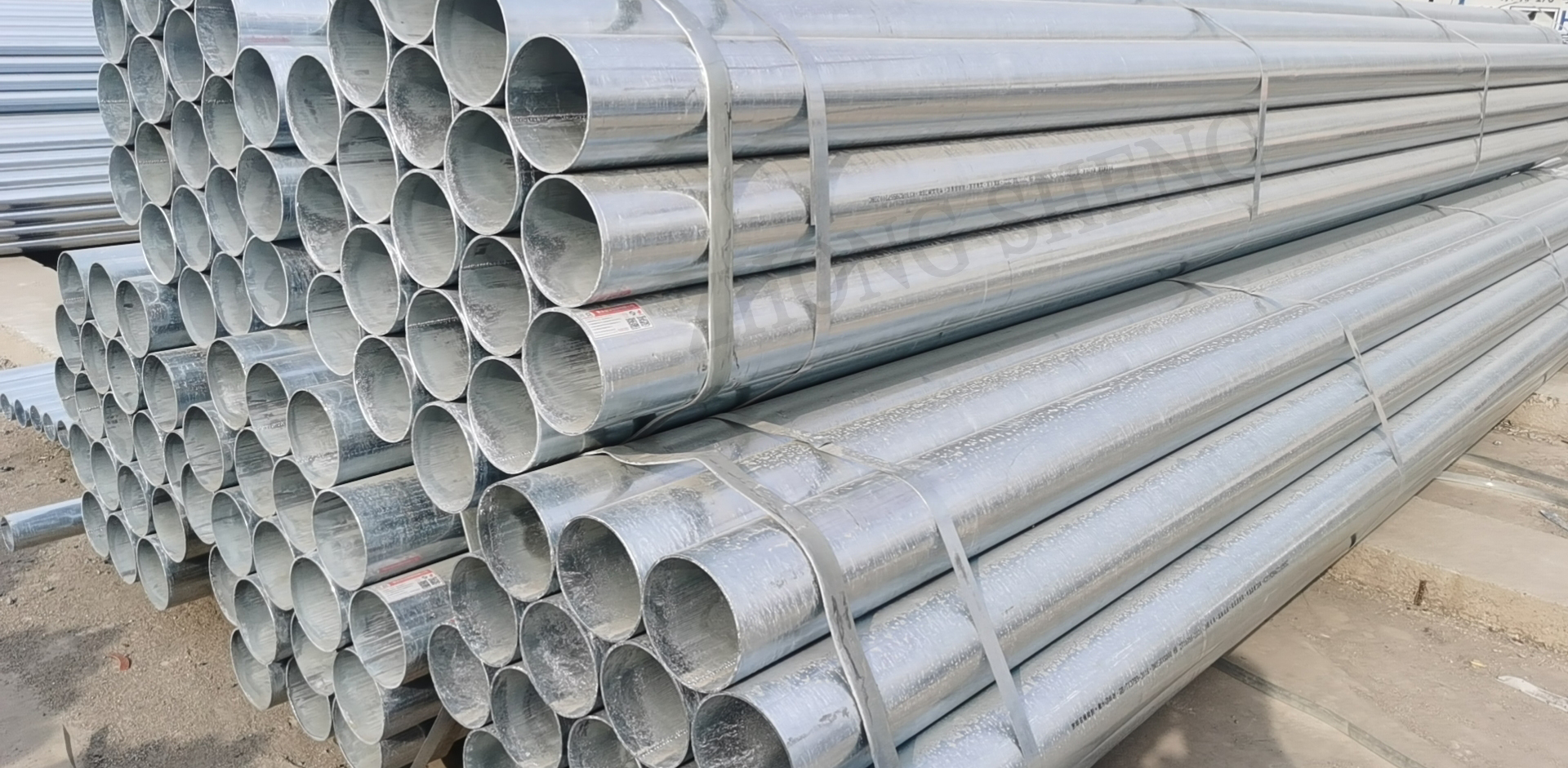 2.5-4.5mm Round Galvanized Steel GI Pipe Hot Dipped Zinc Coated and Invoiced by Actual Weight for Industry