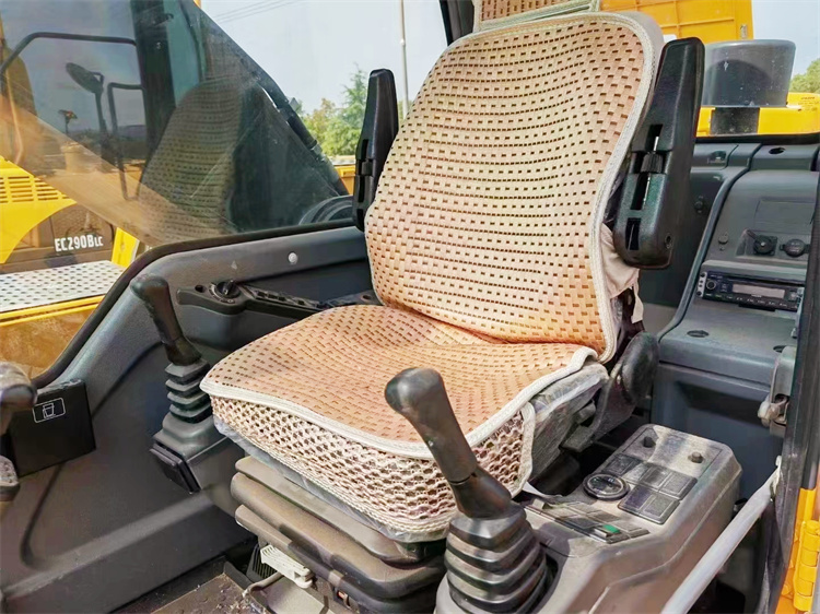 Good Condition 153KW Original Made in Korea 2019 Year Model Used Volvo EC290D Excavator