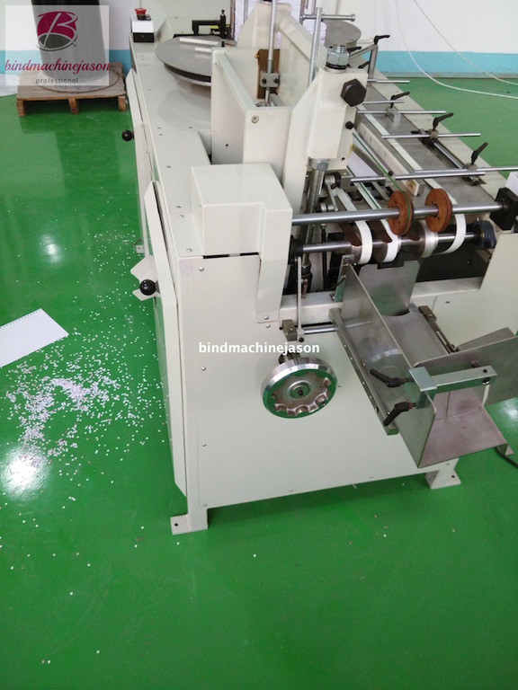 paper hole punching machine SPA320