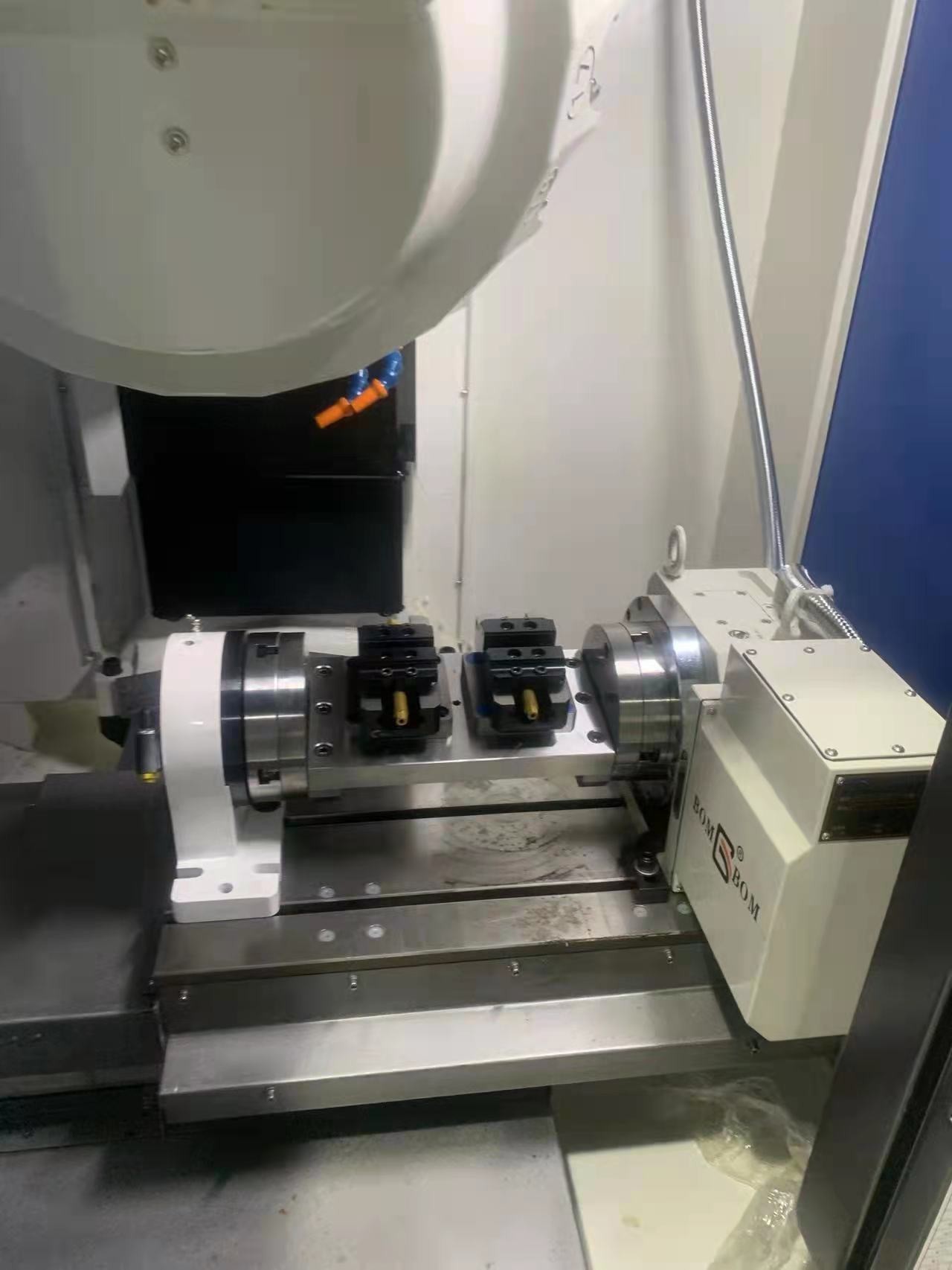 Dovetail Cnc Machining Axis Fixtures 0.02mm Repeating Accuracy 75mm Jaw Width