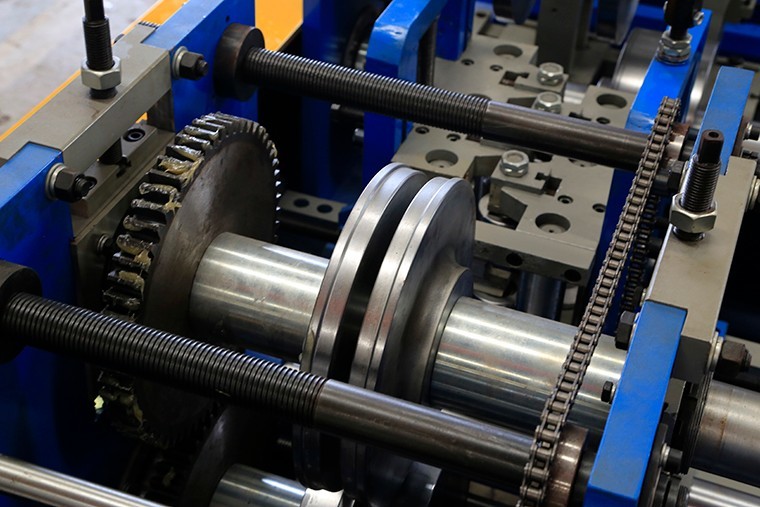 Quick Change Type CZ80-300 CZ Purlin Steel Frame Roll Forming Machine