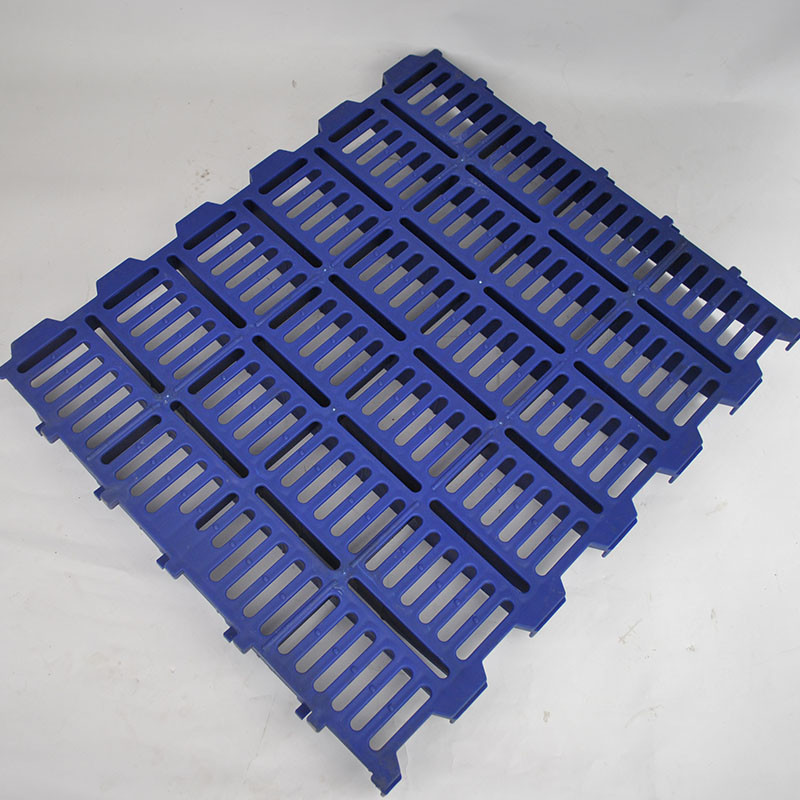 Hog Piggery Piglets Plastic Slatted Flooring For Nursery Farrowing 200kgs/Pcs Loading