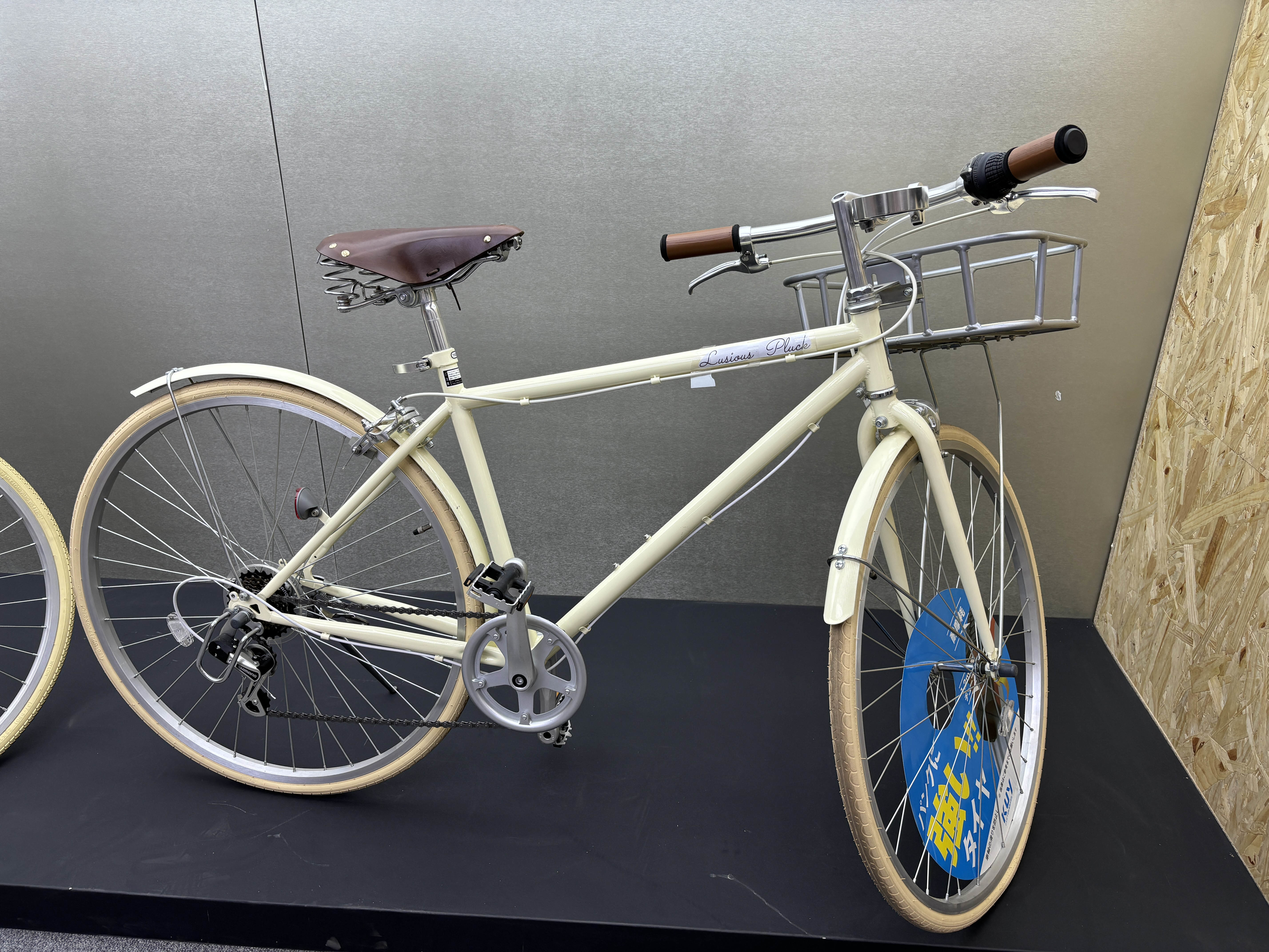 700C Hard Frame Road Racing Bicycle With Shimano Ultegra Cassette