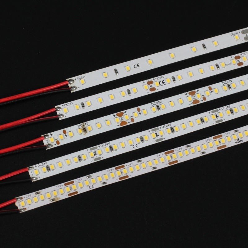 Custom 24V Flexible LED Lighting LED Strip SMD 2835 High Efficiency OEM ODM