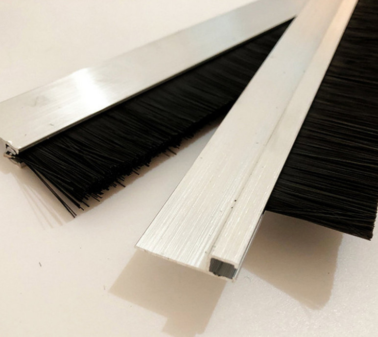 Cabinet Cleaning Black Nylon Strip Sealing Brush