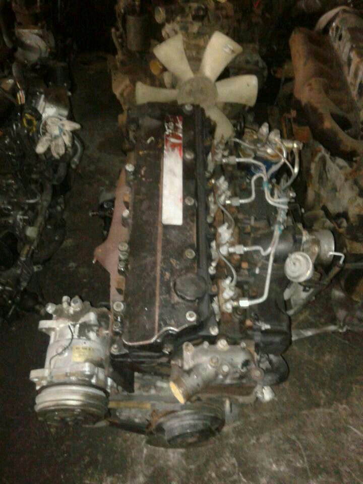4 Cylinders Isuzu Engine Spare Parts 4HF1 Manual Transmission Long Service Life