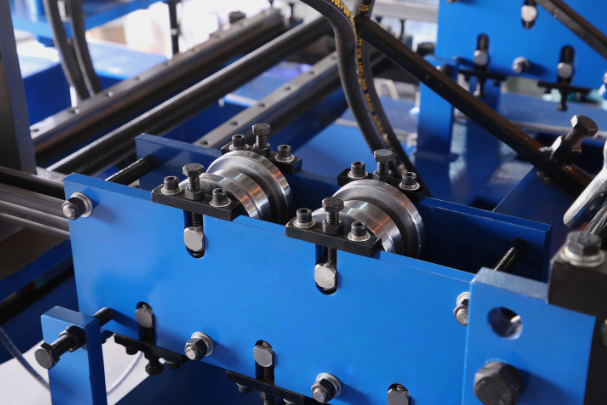 Solar Mounting Structure Solar Bracket Roll Forming Machine PLC Cabinet Control Encoder Omron