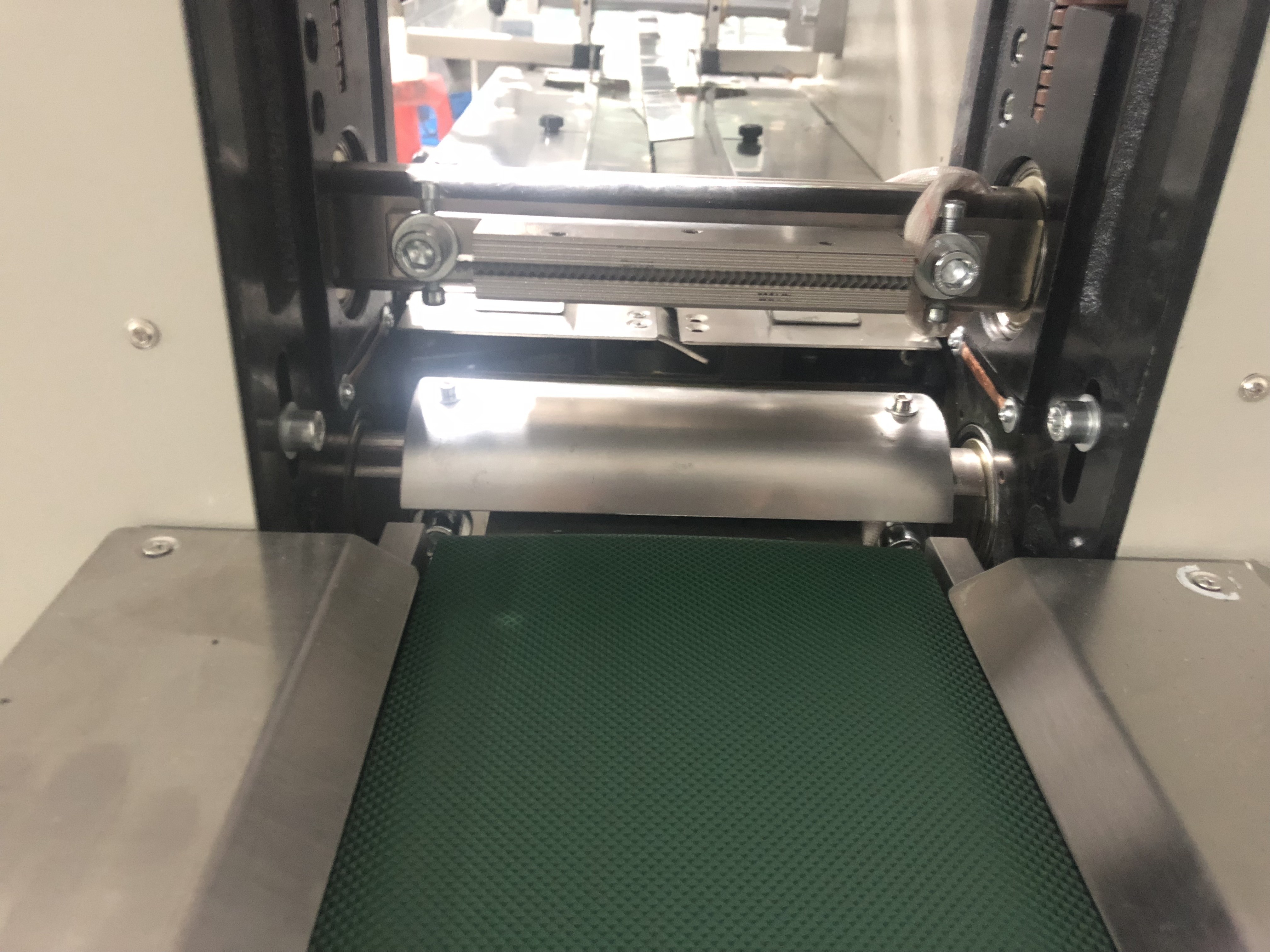 Small tea bag coffee candy food bean sugar rice automatic packing pillow multi-function packaging machines