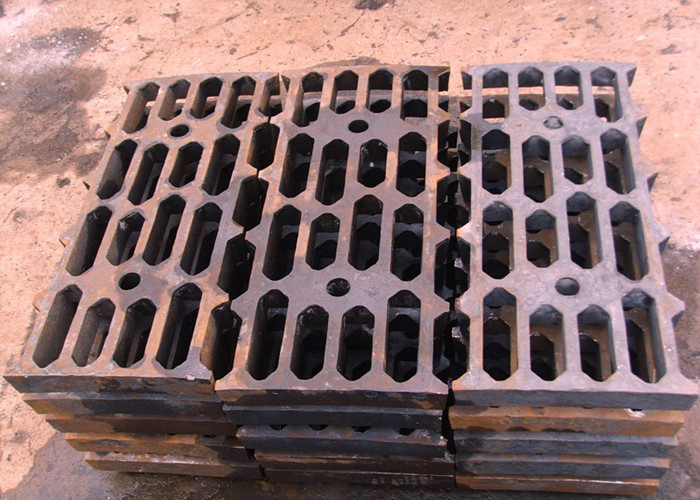 Big Semi Auto Alloy Steel Castings 30 Tons Ni Hard Liners With High Wear Preformance