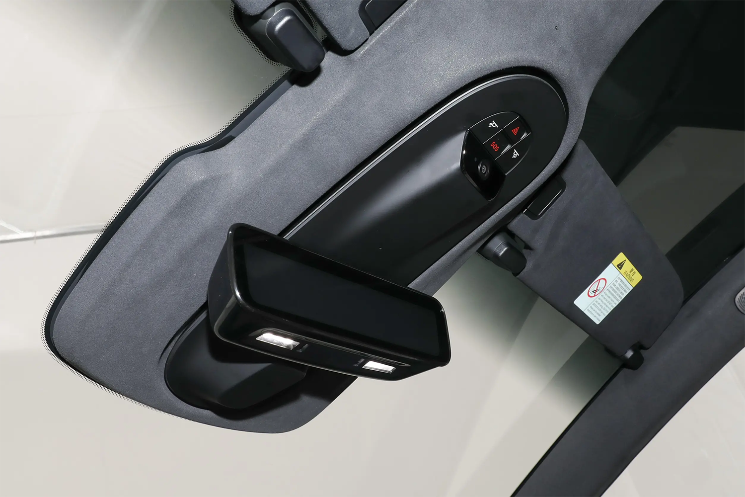 Changan Avatr 12 Energy Vehicles Dual Motor Electric Gearbox 5 Seater EV Sedan Long Range 2024 Edition