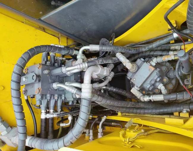 Komatsu PC70-8 Excavator Pump