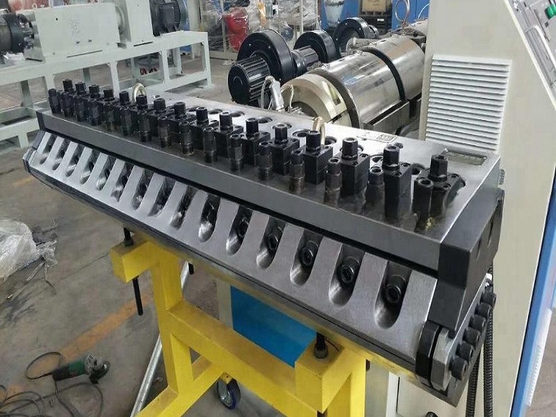 High Production Efficiency PVC Artifical Marble Sheet Extruder Line