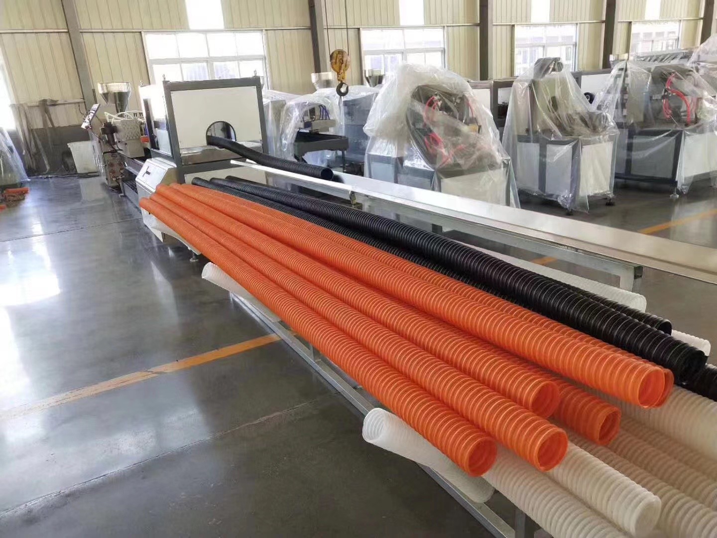 50-160mm HDPE Double Wall Corrugated Drain Pipe Machine Low Density Lightweight